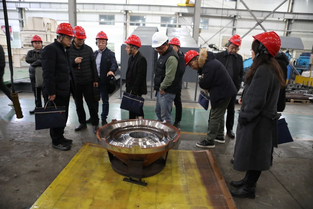 Inspección de viajes de estudio sobre la transformación y mejora de las empresas de hormigón - Estación SANME de Shanghai