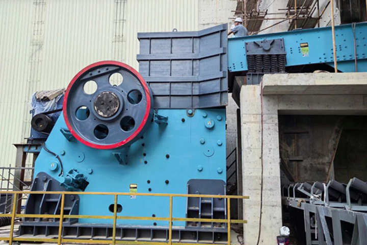 ¡Otro éxito! La trituradora de mandíbulas grande JC771 de Shanghai SANME Co., Ltd., con una capacidad de más de 1800 toneladas/hora, se utilizó con éxito en el proyecto de transformación técnica de materiales de construcción de Liuzhou Xiangyun.