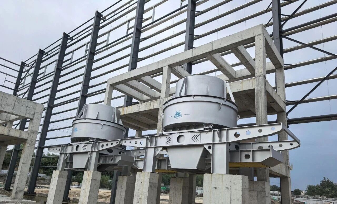 La potencia del producto es clave | ¡Trituradora de impacto de eje vertical de 1000 toneladas por hora impulsa diversas industrias!